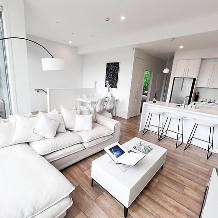 Luxury 2 Bedroom Apartment With Cocktail Bar And Espresso Machine Auckland Zewnętrze zdjęcie