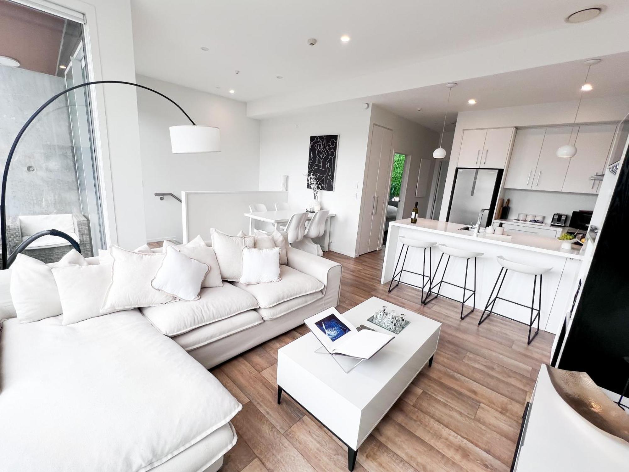 Luxury 2 Bedroom Apartment With Cocktail Bar And Espresso Machine Auckland Zewnętrze zdjęcie
