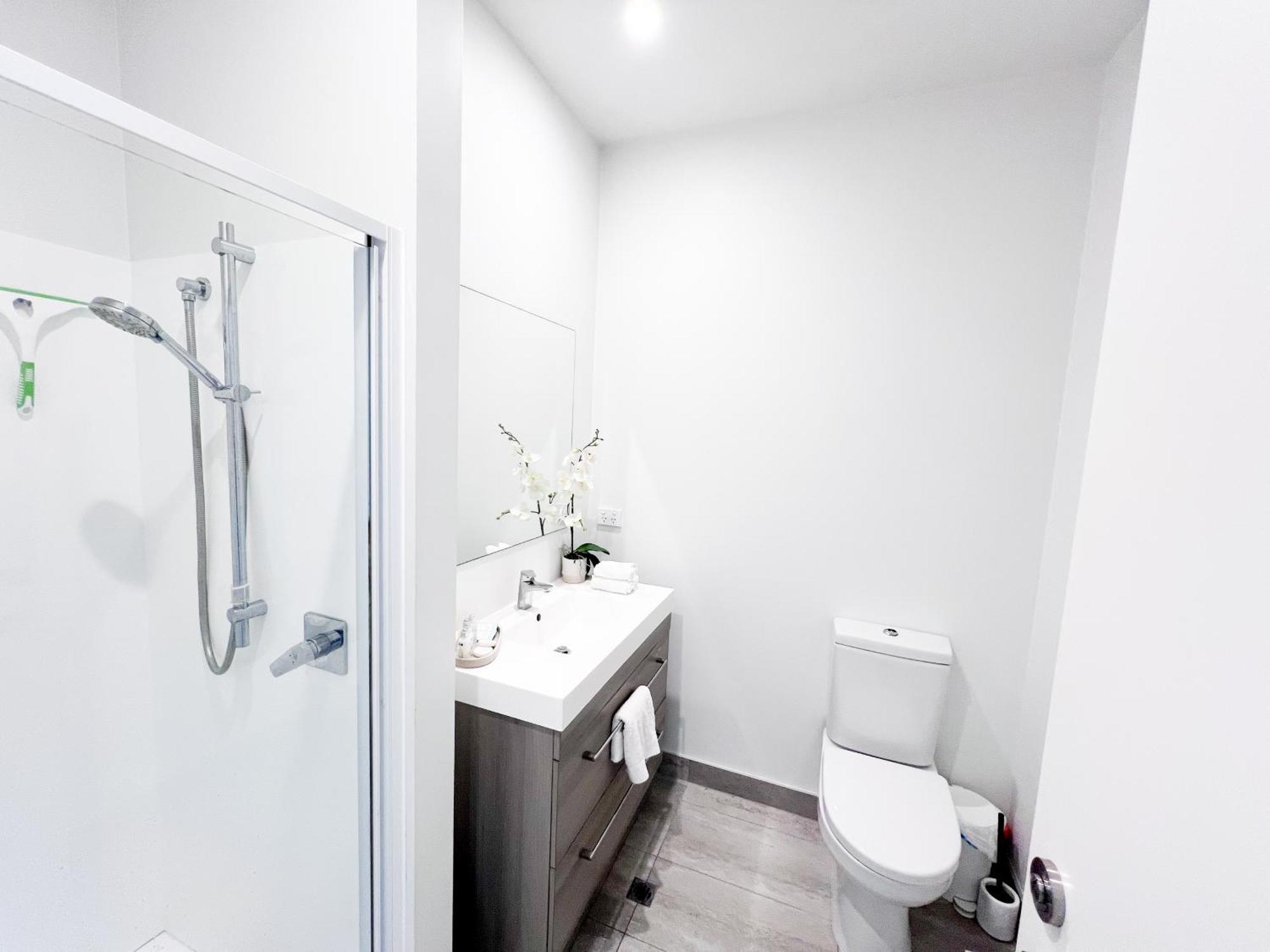 Luxury 2 Bedroom Apartment With Cocktail Bar And Espresso Machine Auckland Zewnętrze zdjęcie